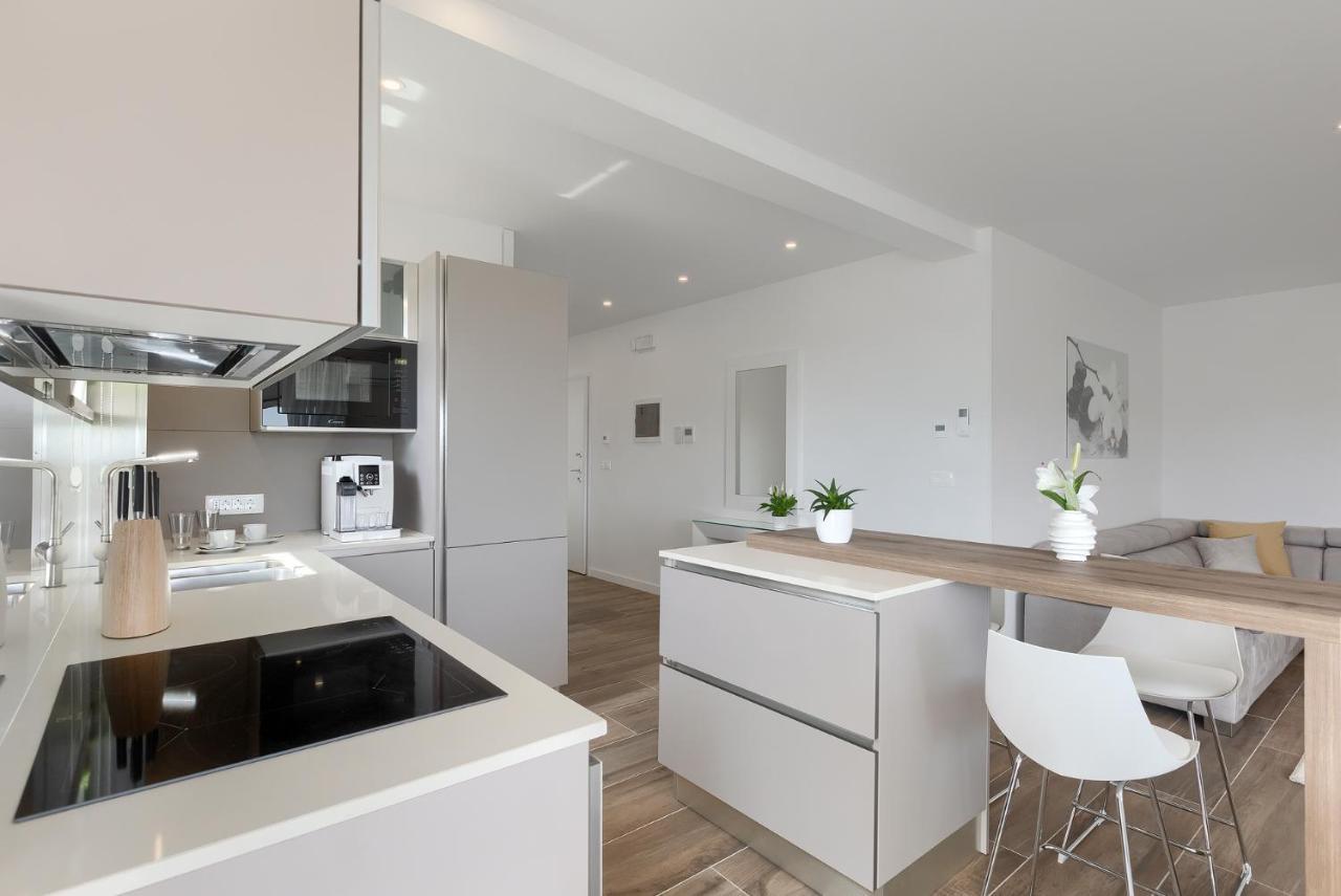 Exclusive Apartments Ellen & Micol-With 3 Free Mountain Bikes Пиешчана Увала Екстериор снимка
